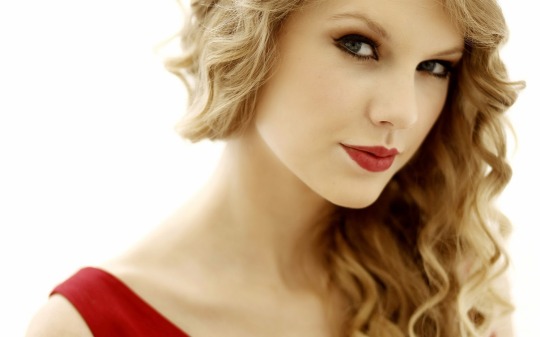 Taylor Swift HD Wallpapers