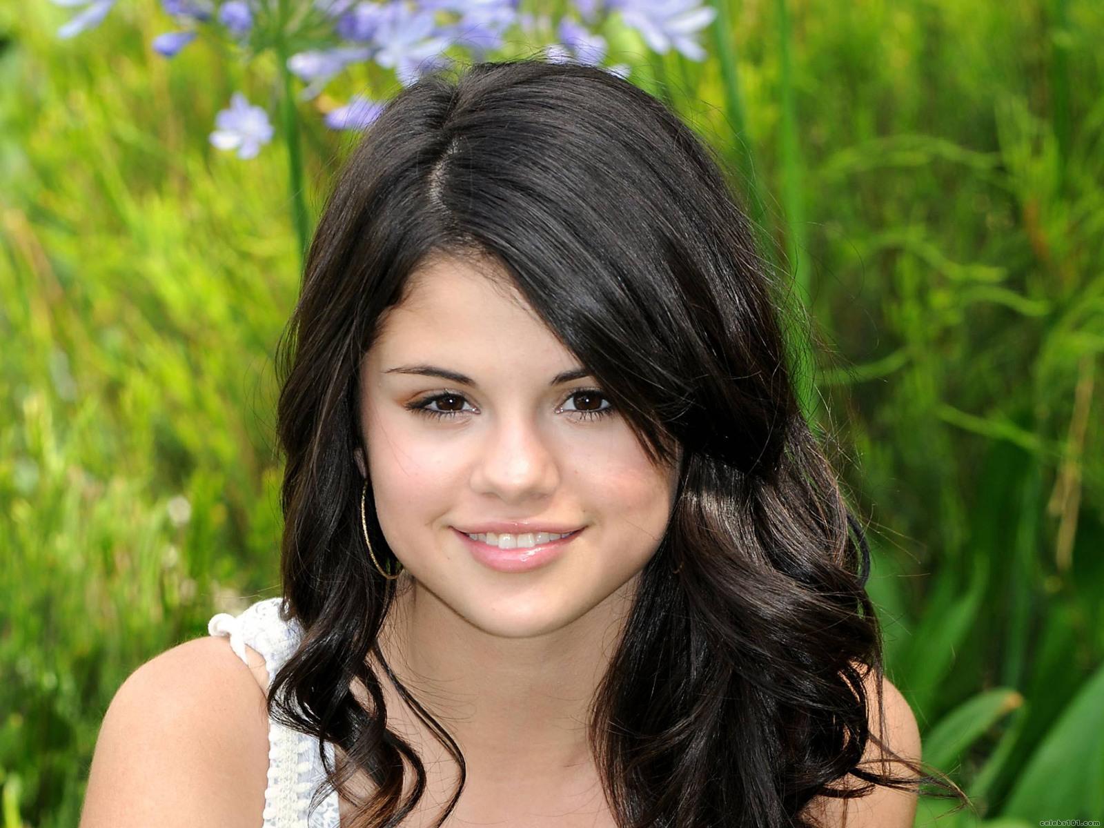 Selena Gomez Wallpapers Movie Hd Wallpapers