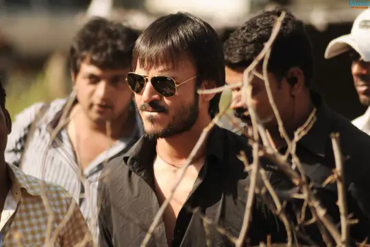 Mumbai Saga - Vivek Oberoi