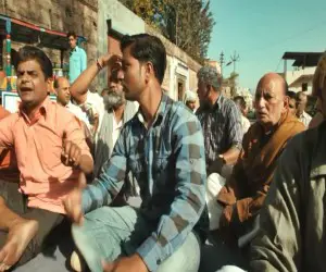 Saare Jahaan Se Mehnga (2013) Movie