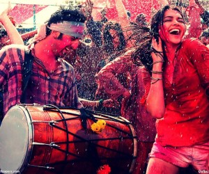 Yeh Jawaani Hai Deewani (2013) Holi Wallpapers