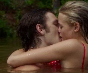Endless Love (2014) Kissing Scenes