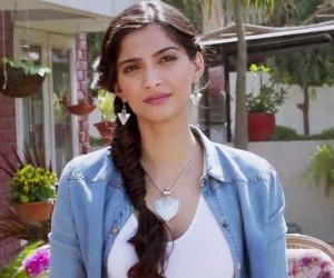 Bewakoofiyaan Sonam Kapoor