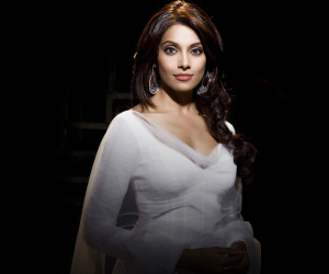 Bipasha Basu HD Wallpapers