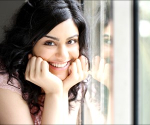 Adah Sharma HD Wallpapers