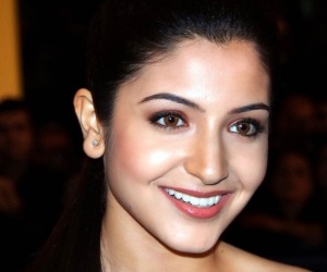 Anushka Sharma HD Wallpapers