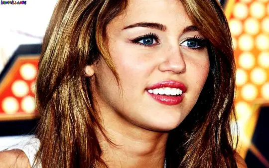 Cute-Miley-Cyrus-2014-HD-Wallpaper