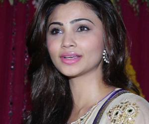 Daisy Shah HD Wallpapers