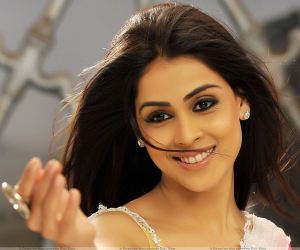 Genelia D'Souza HD Wallpapers