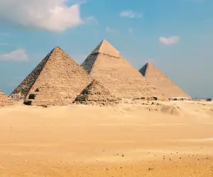 Pyramid HD Wallpapers