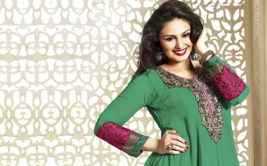 Huma Qureshi HD Wallpapers