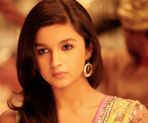 Alia Bhatt HD Wallpapers