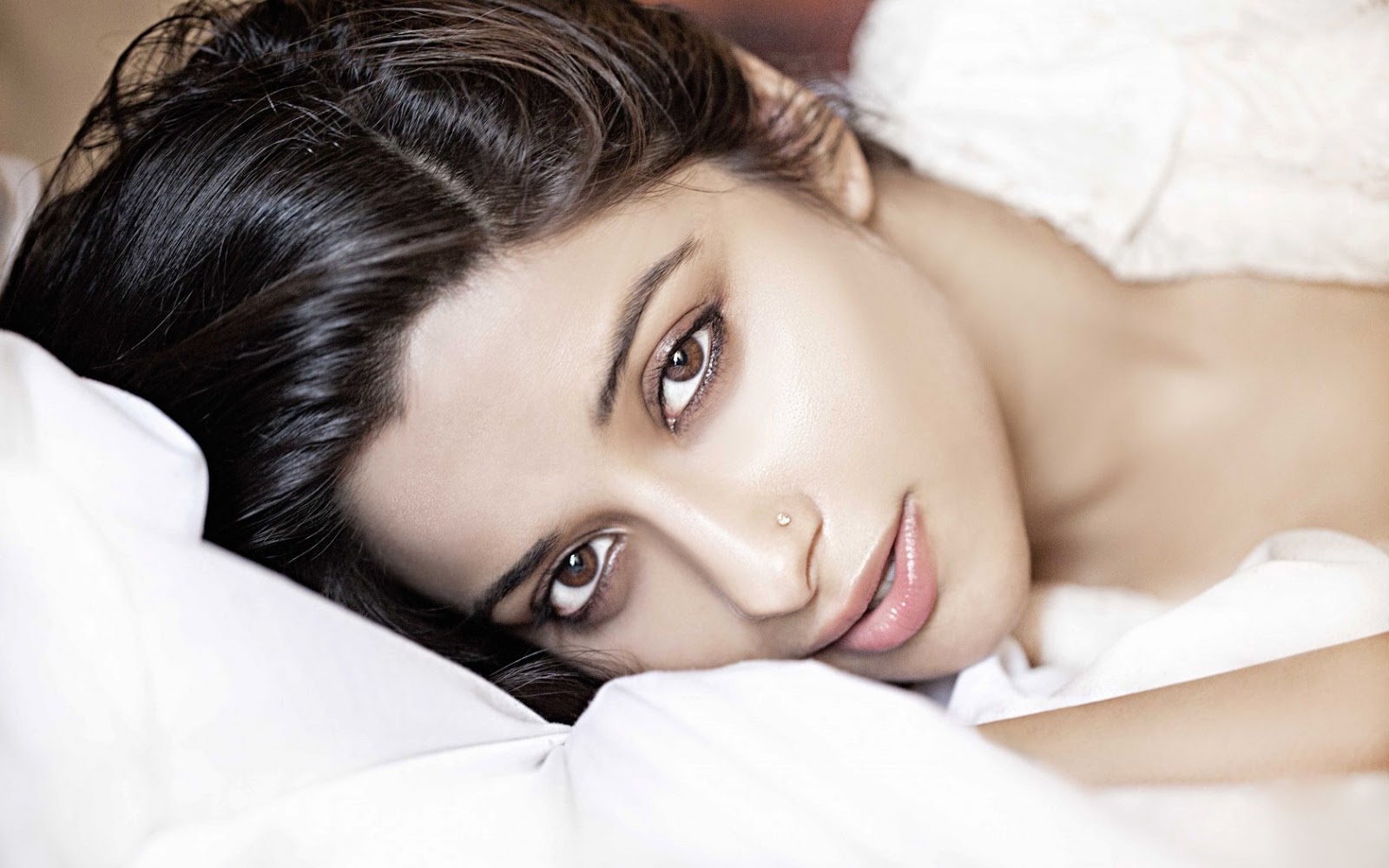 Madhurima Banerjee HD Wallpapers