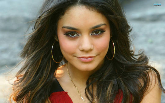 Vanessa Hudgens Wallpapers