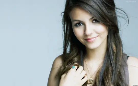 Victoria Justice HD Wallpapers