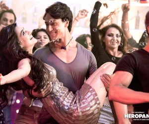 Heropanti - Kriti Sanon and Tiger Shroff