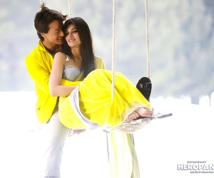 Heropanti - Kriti Sanon and Tiger Shroff Desktop Wallpapers