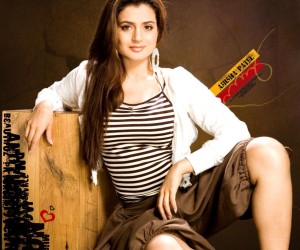 Ameesha Patel HD Wallpapers