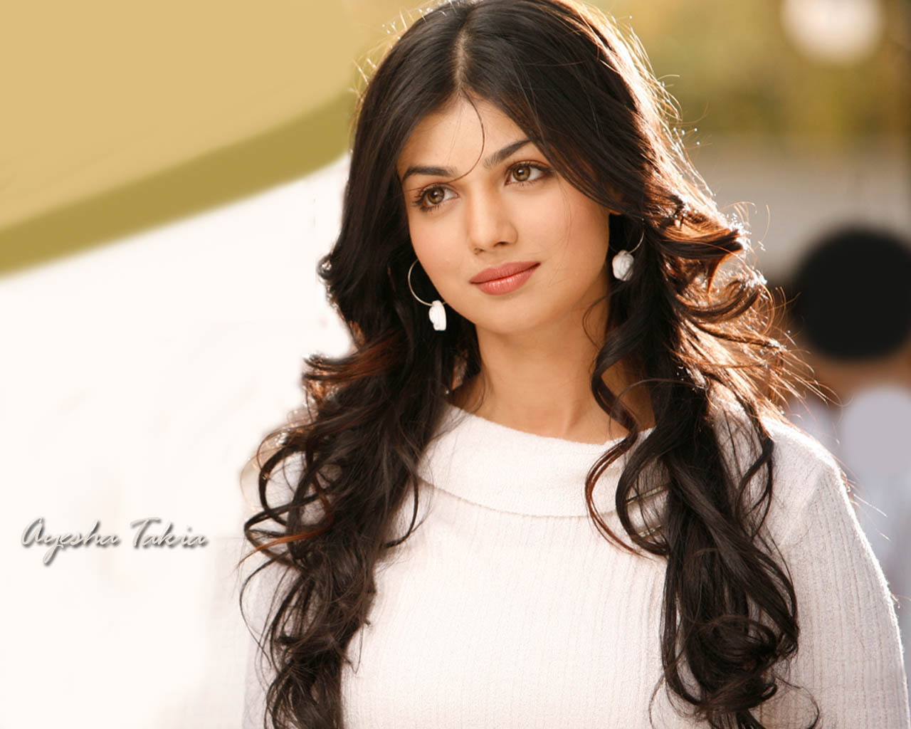 Ayesha Takia HD Wallpapers