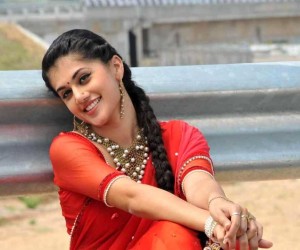 Taapsee Pannu HD Wallpapers