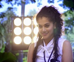 Taapsee Pannu HD Wallpapers