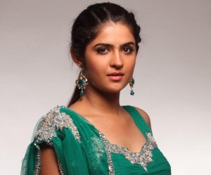 Deeksha Seth HD Wallpapers