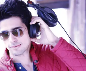 Sidharth Malhotra HD Wallpapers