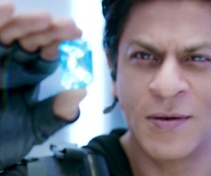 Happy New Year 2014 - Shahrukh Khan Diamond Stills