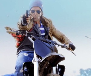 Bang Bang - Hrithik Roshan Bike Stunt Wallpaper